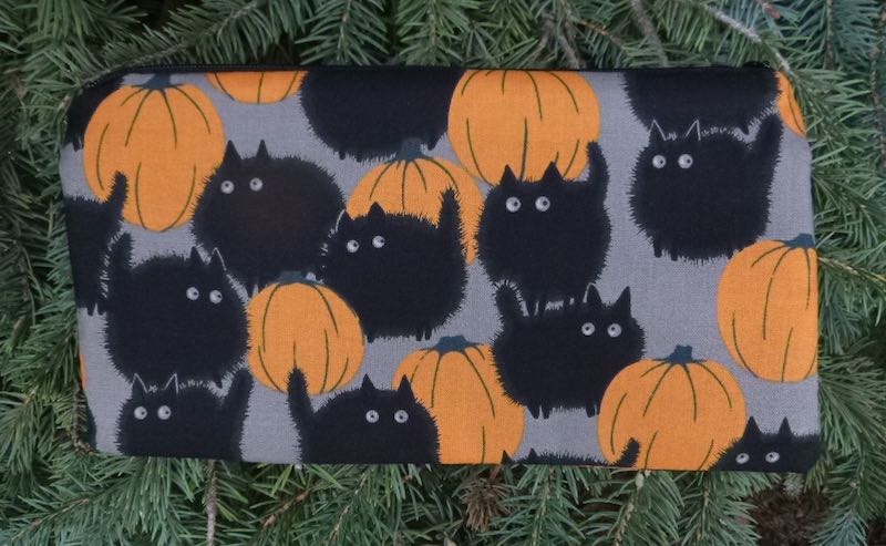 Belinda's Big Kitty in smoke, Deep Scribe pen and pencil case