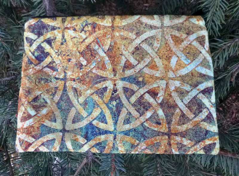 Celtic Knots on gold zippered bag, The Scooter