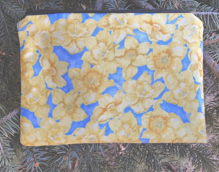 Daffodils zippered bag, The Scooter