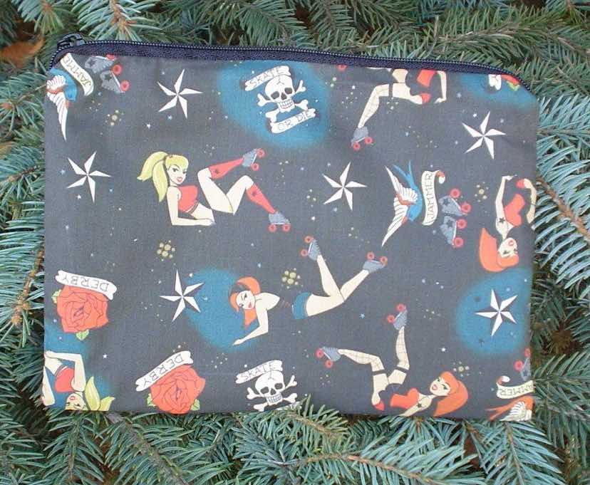Retro roller derby girls dark Scooter Zippered Bag