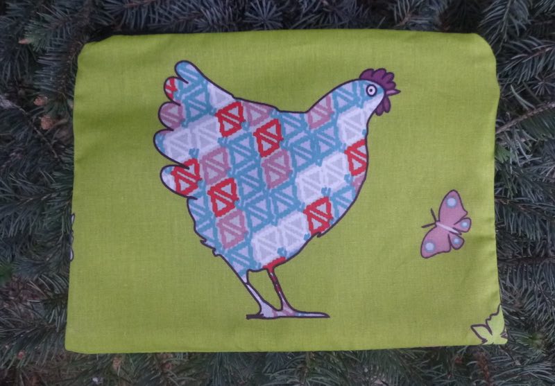 Patterned Chickens Mahjongg card and coin purse, The Slide