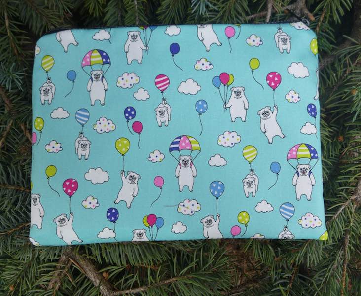 Pugs and Balloons Mahjongg card and coin purse, The Slide