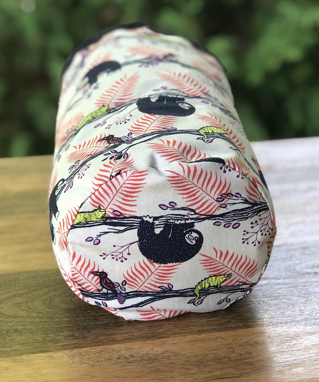 Sloths SueBee Round Drawstring Bag